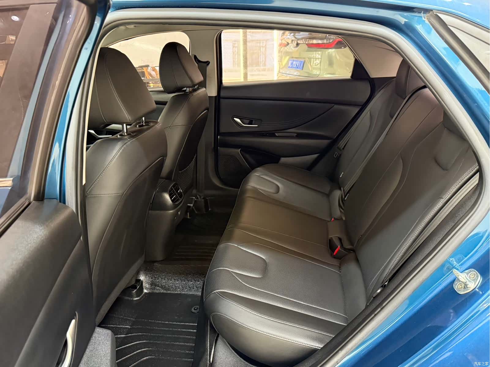 Hyundai Elantra, 2022 18