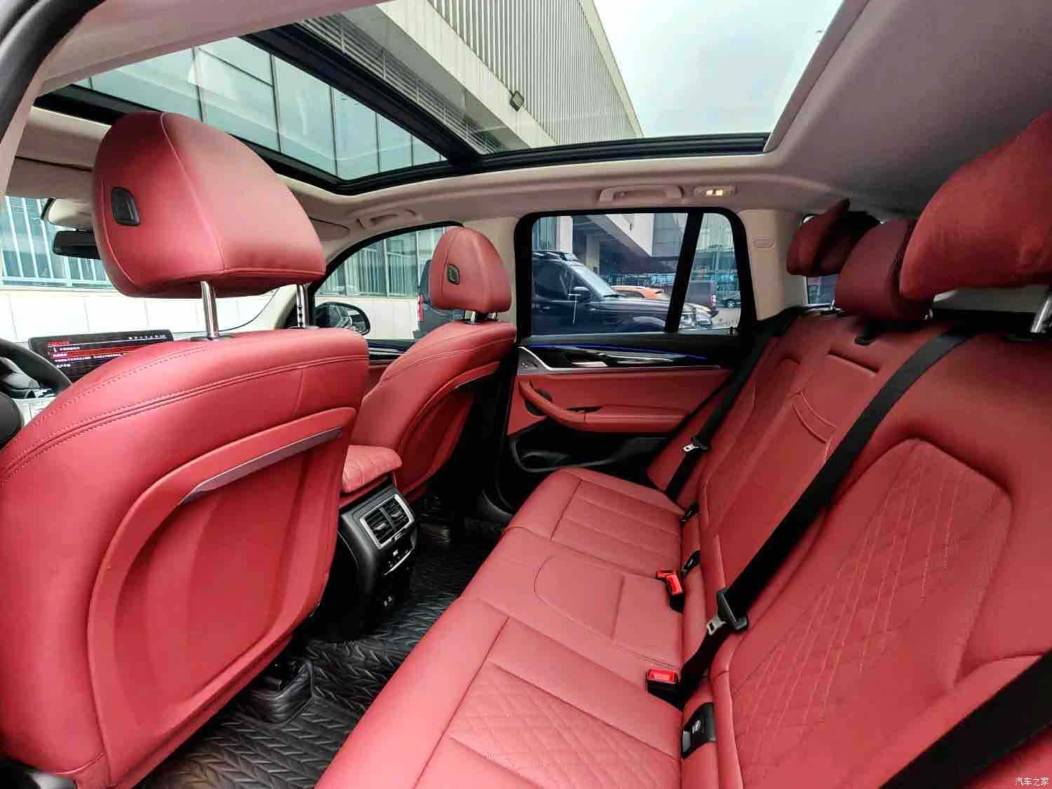 BMW X3, 2024 11