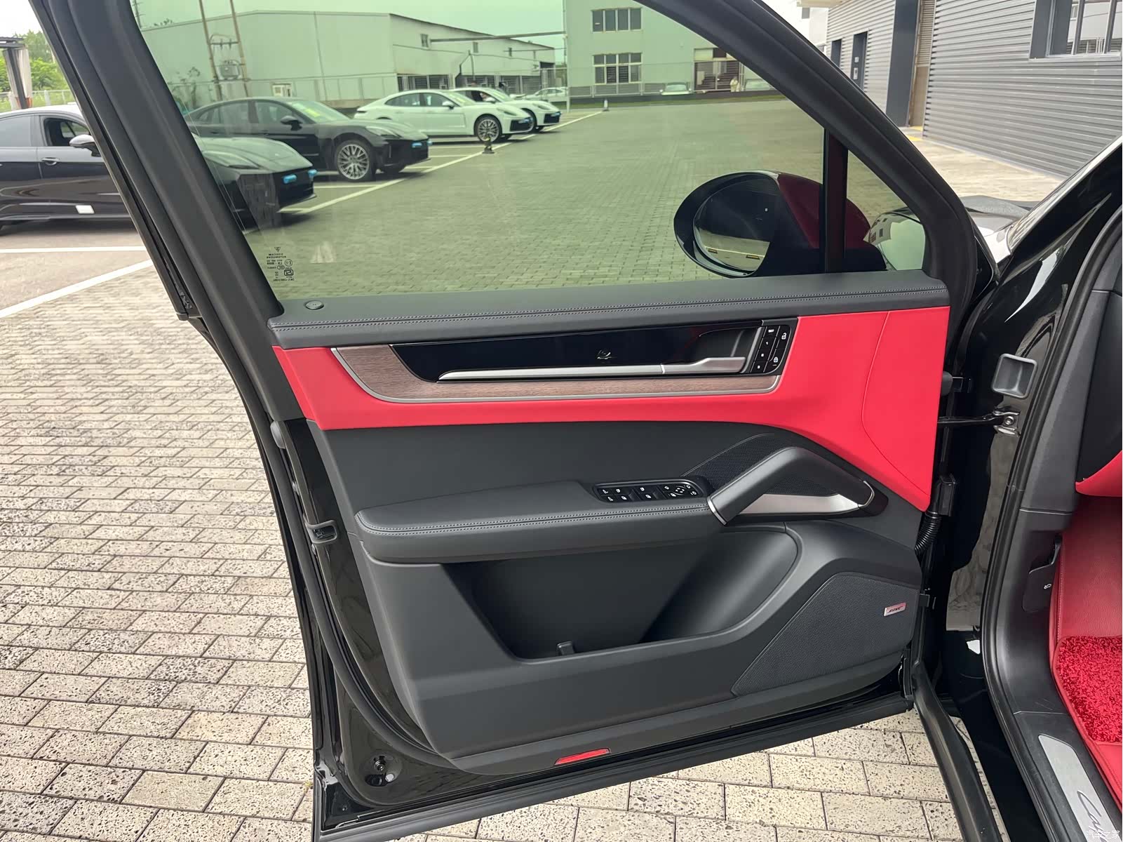 Porsche Cayenne, 2026 8