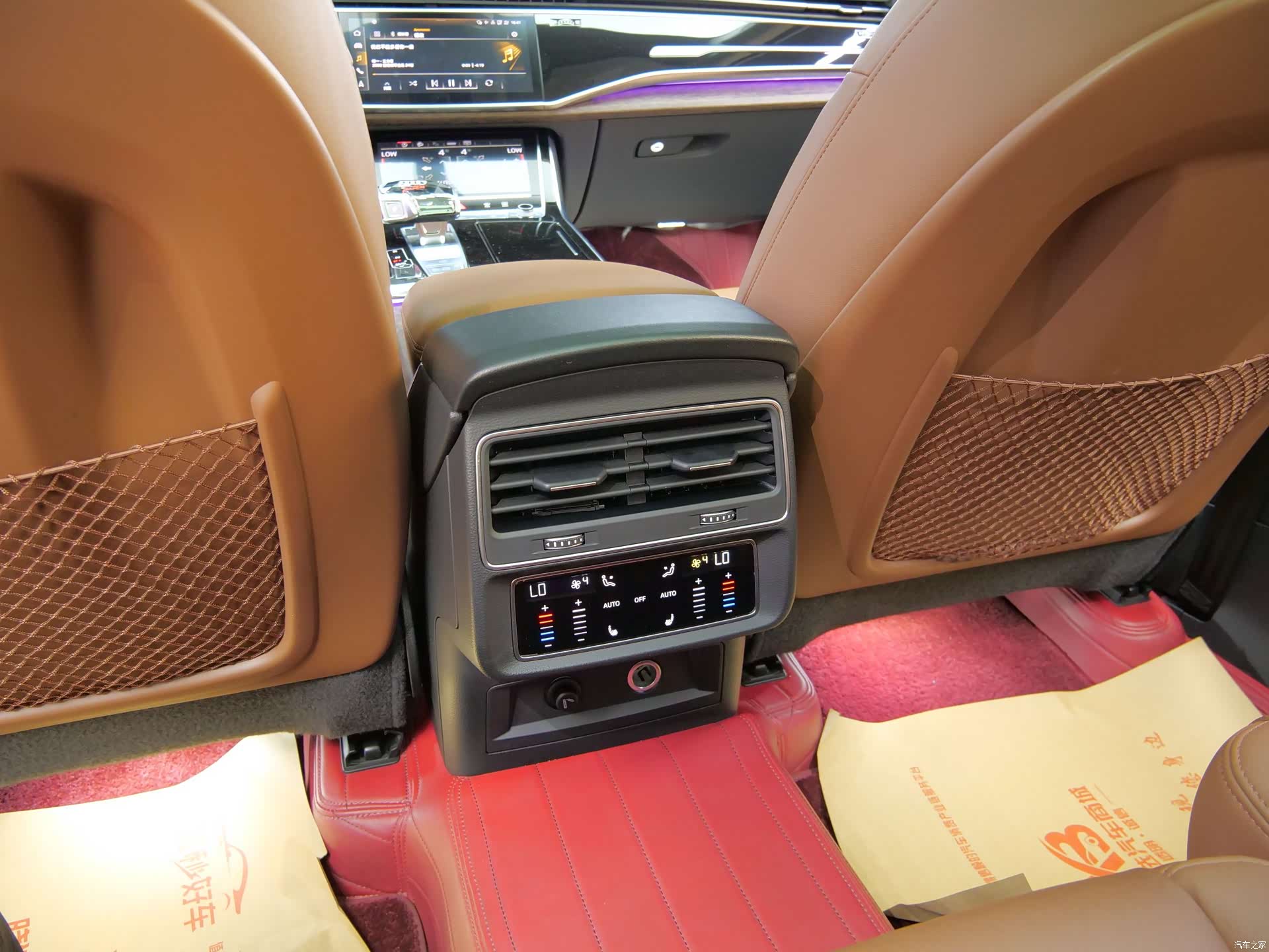 Audi Q7, 2022 12