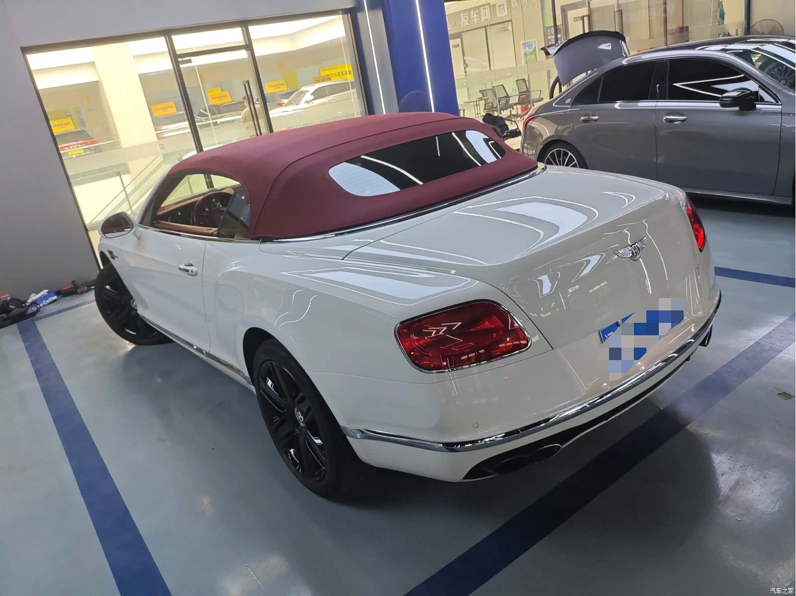 Bentley Continental GT, 2018 все фото