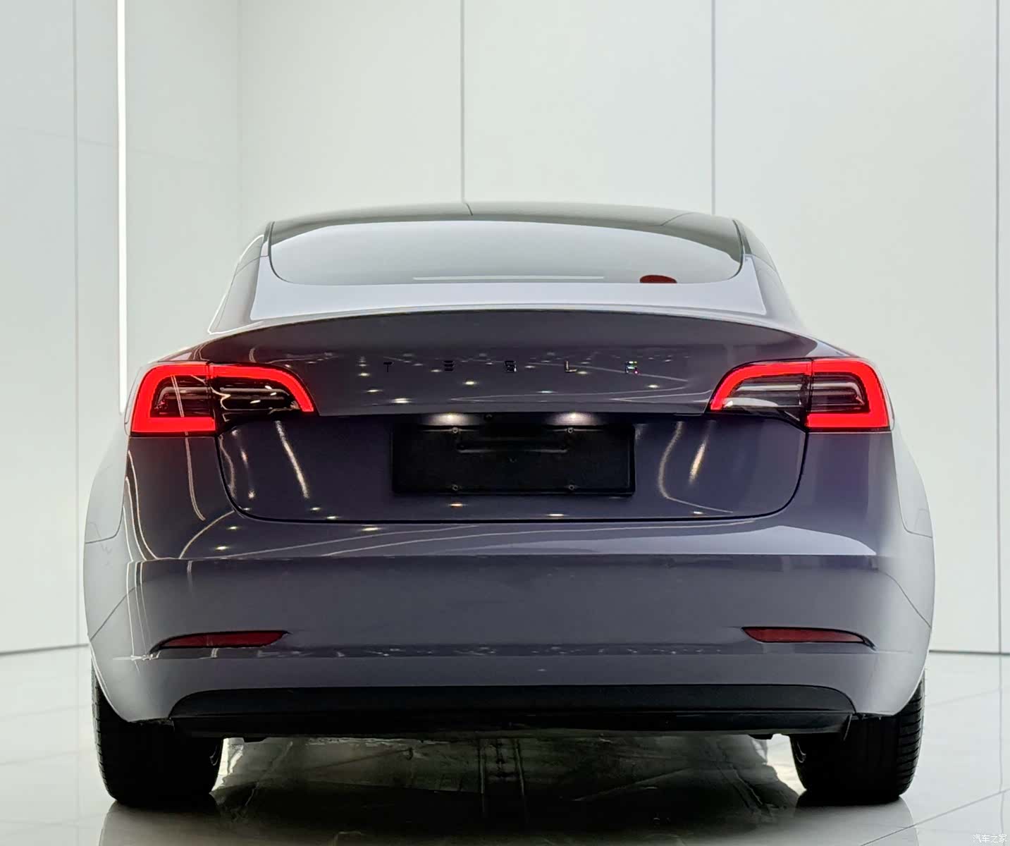 Tesla Model 3, 2023 15