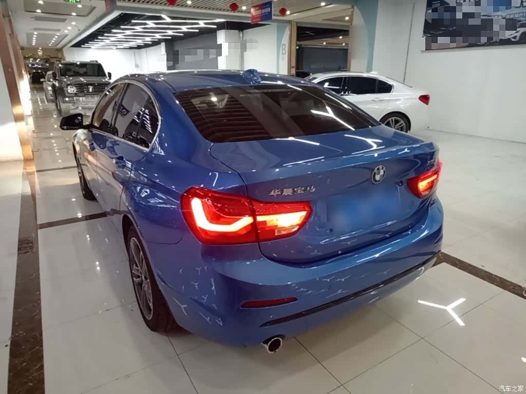 BMW 1 Series, 2017 все фото