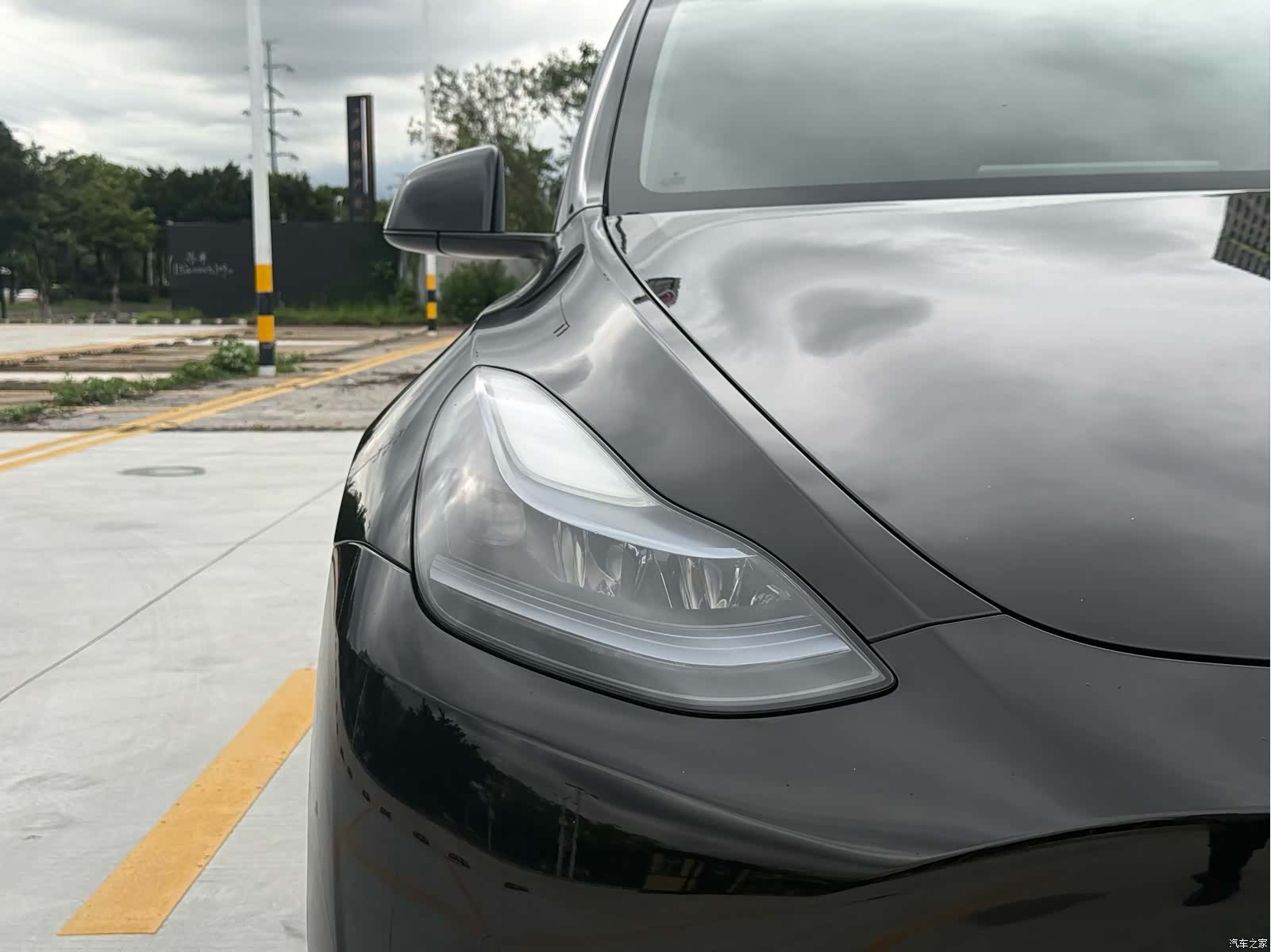 Tesla Model Y, 2022 11