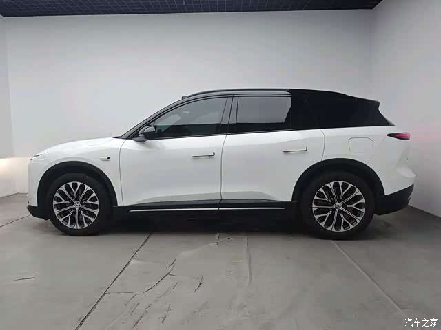 NIO ES6, 2024 7