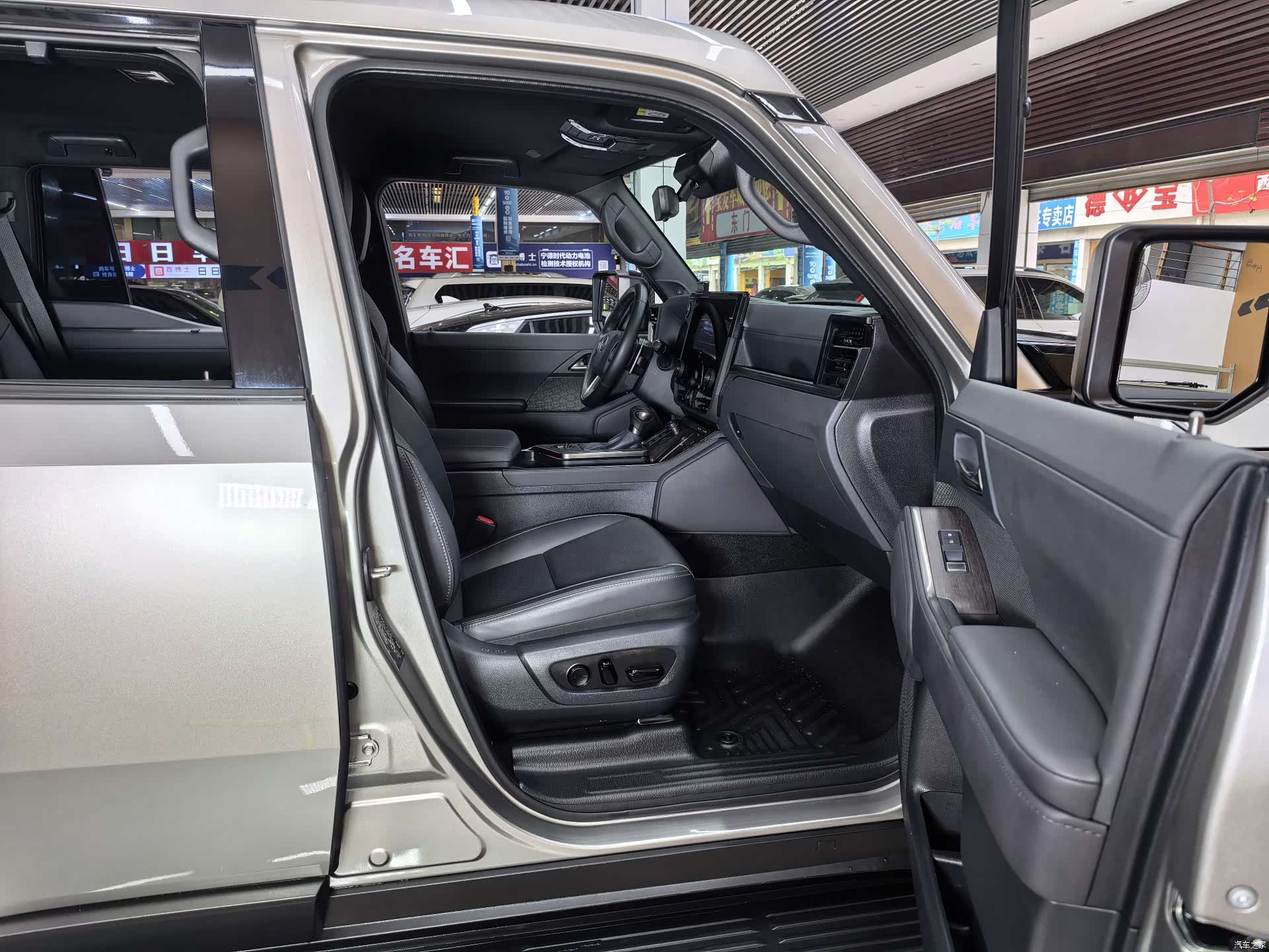Lexus GX, 2024 14