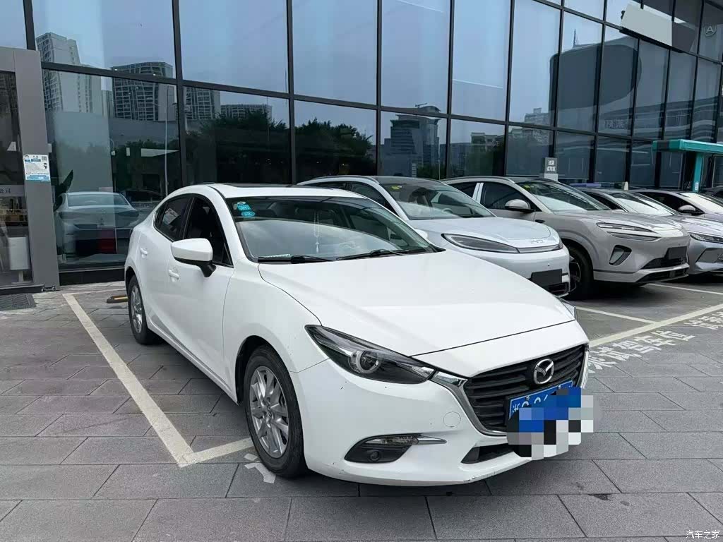 Mazda Mazda3, 2019 3