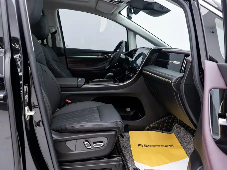 Trumpchi Trumpchi M8