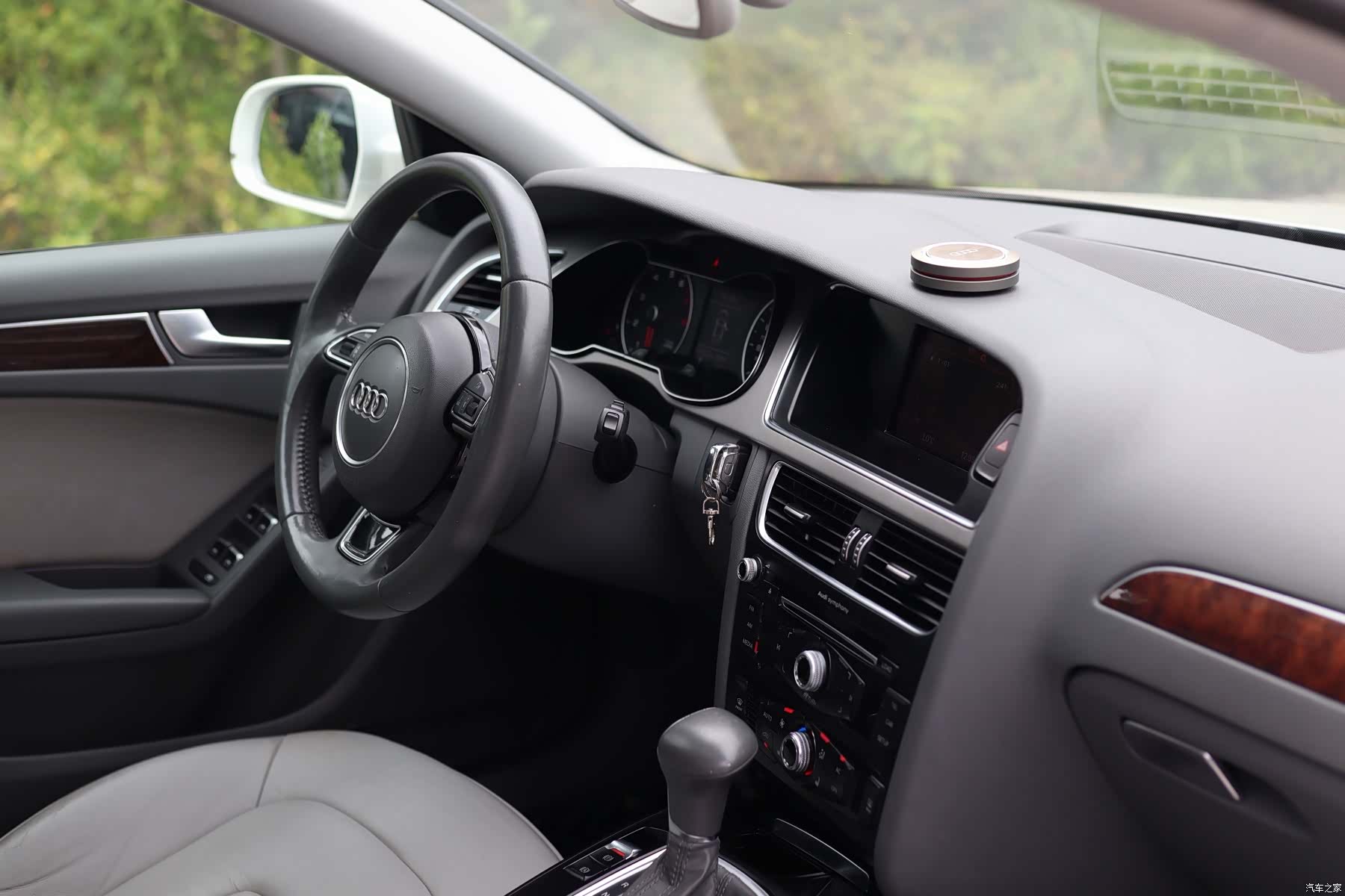 Audi A4L, 2013 21