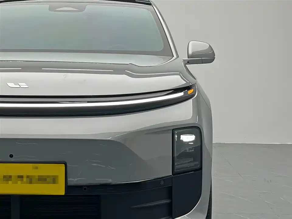 Li Auto Ideal L6