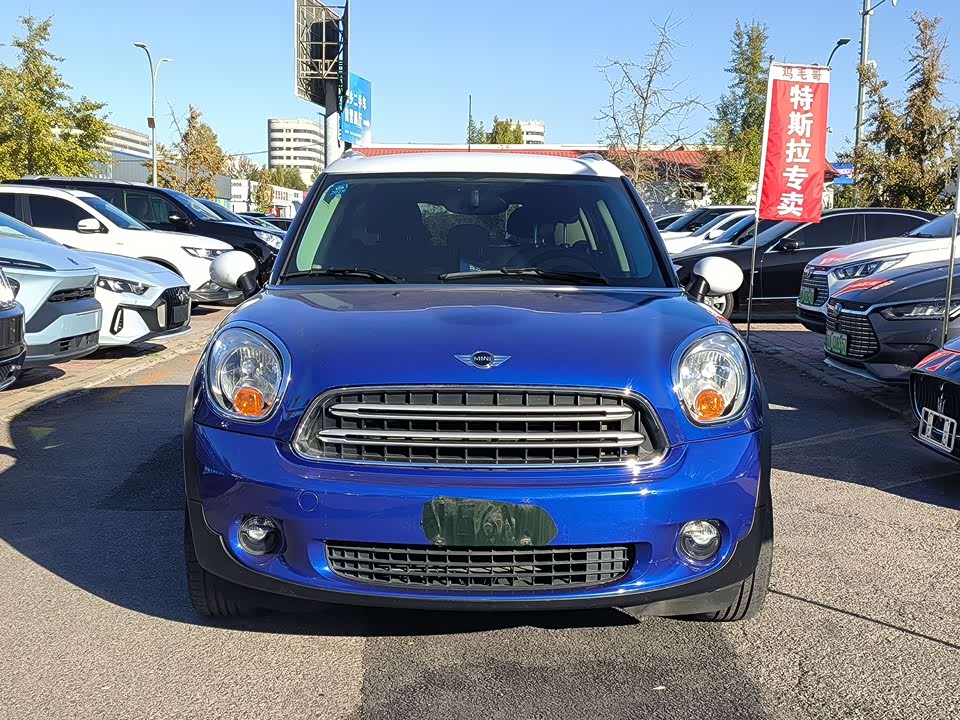 MINI COUNTRYMAN