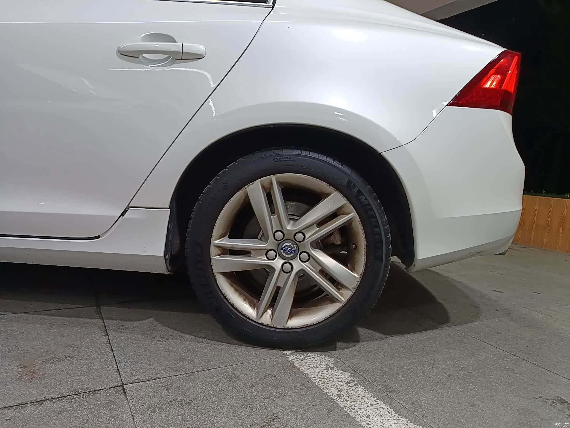 Volvo S60, 2016 16