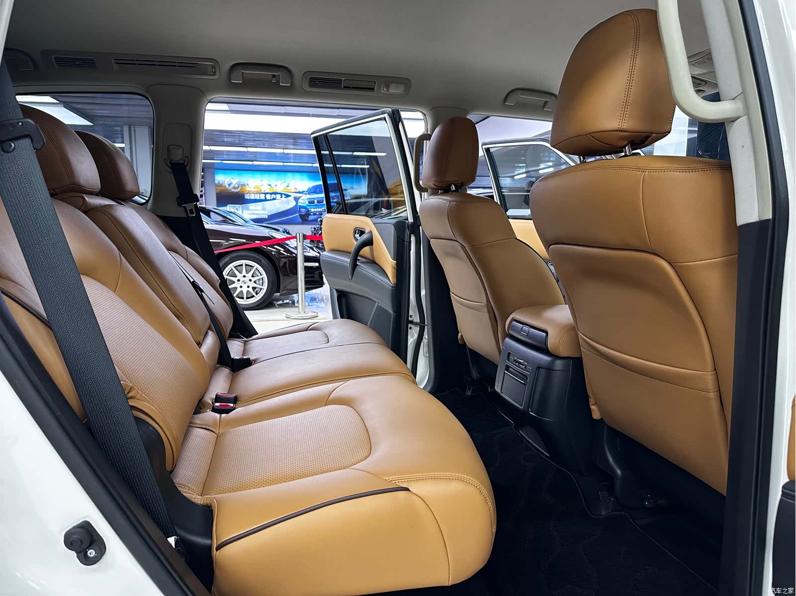 Nissan Patrol, 2019 11