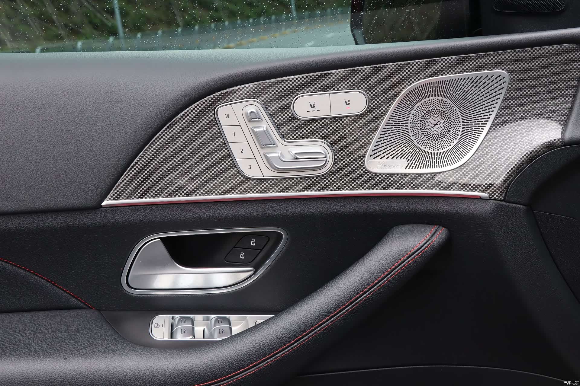 Mercedes-Benz GLE, 2023 18