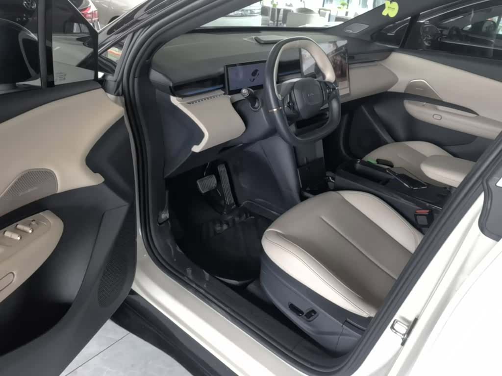 Lynk & Co 02, 2025 16