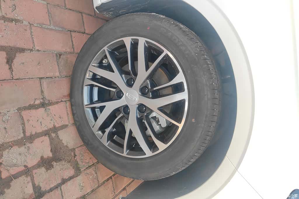 Geely Emgrand, 2024 6