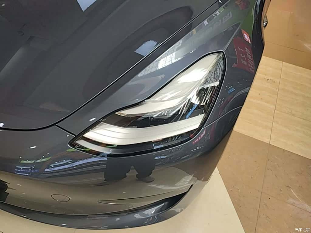Tesla Model 3, 2020 24