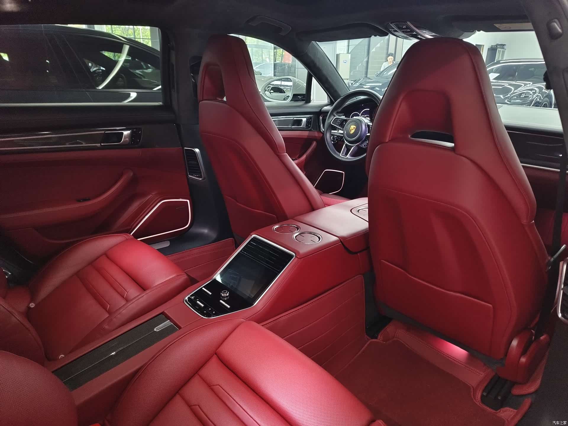 Porsche Panamera, 2018 15