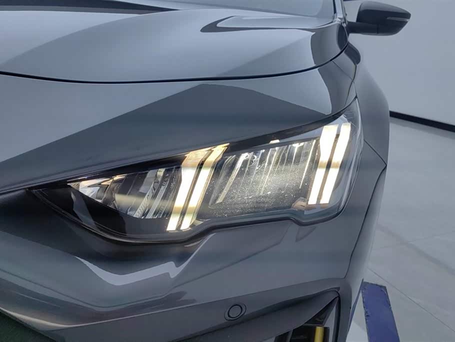 Trumpchi Shadow Leopard