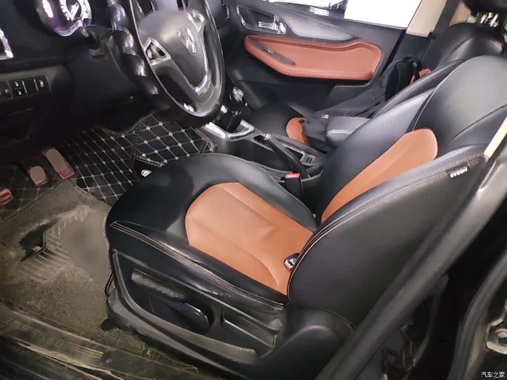 Wuling 560, 2015 15