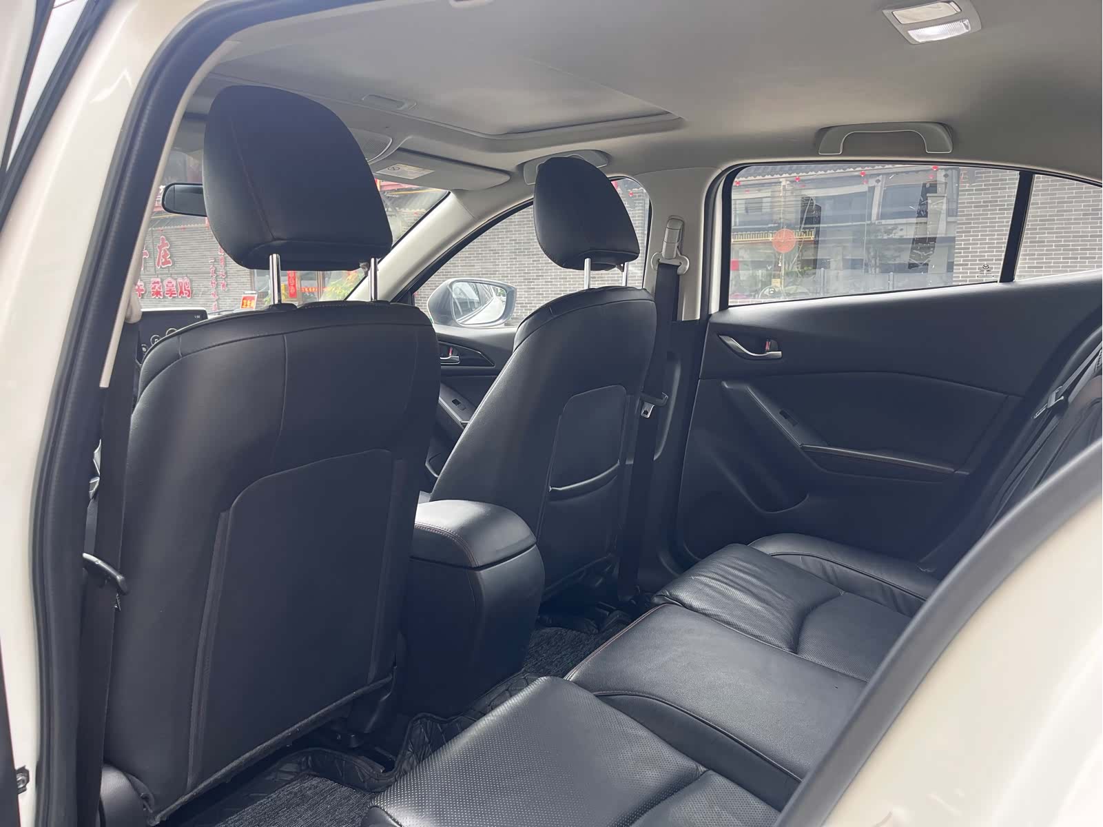 Mazda Mazda3, 2016 все фото