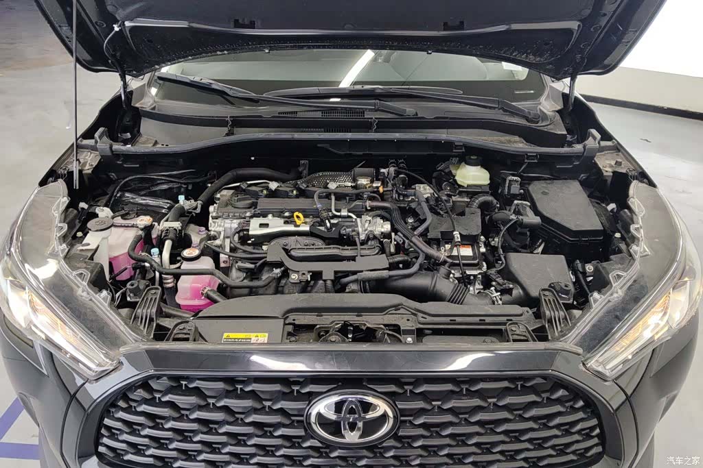 Toyota Corolla, 2026 10