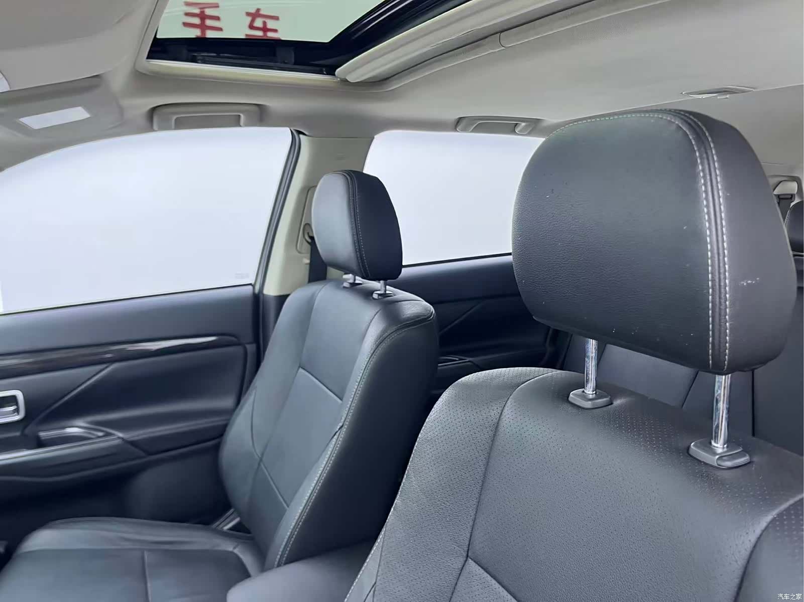 Mitsubishi Outlander, 2019 все фото