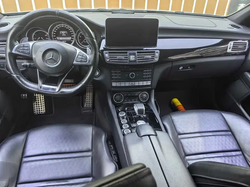 Mercedes-Benz CLS AMG