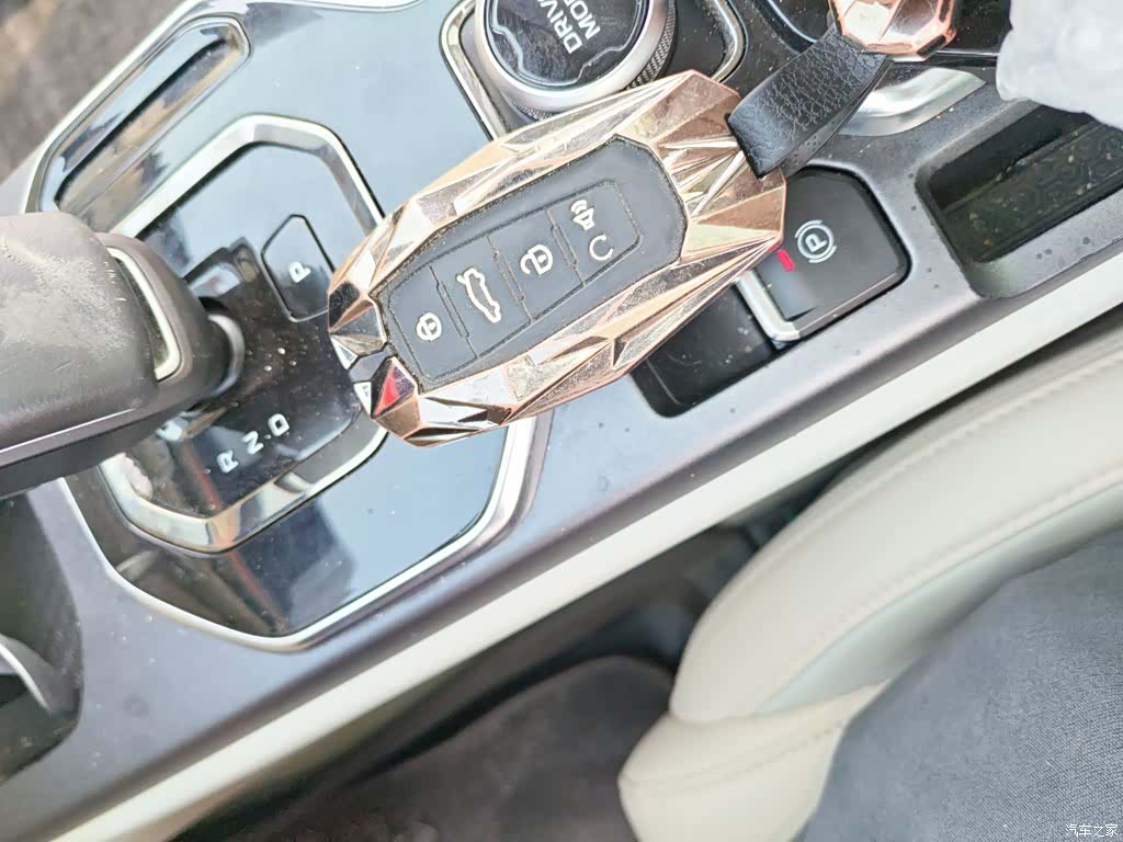 Geely Icon, 2023 17