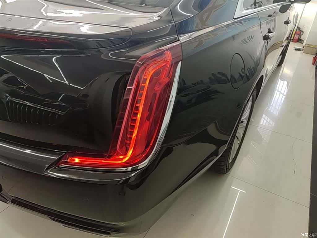 Cadillac XTS, 2018 7