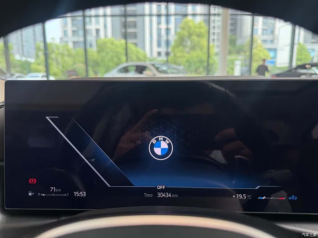 BMW 3 Series, 2024 14