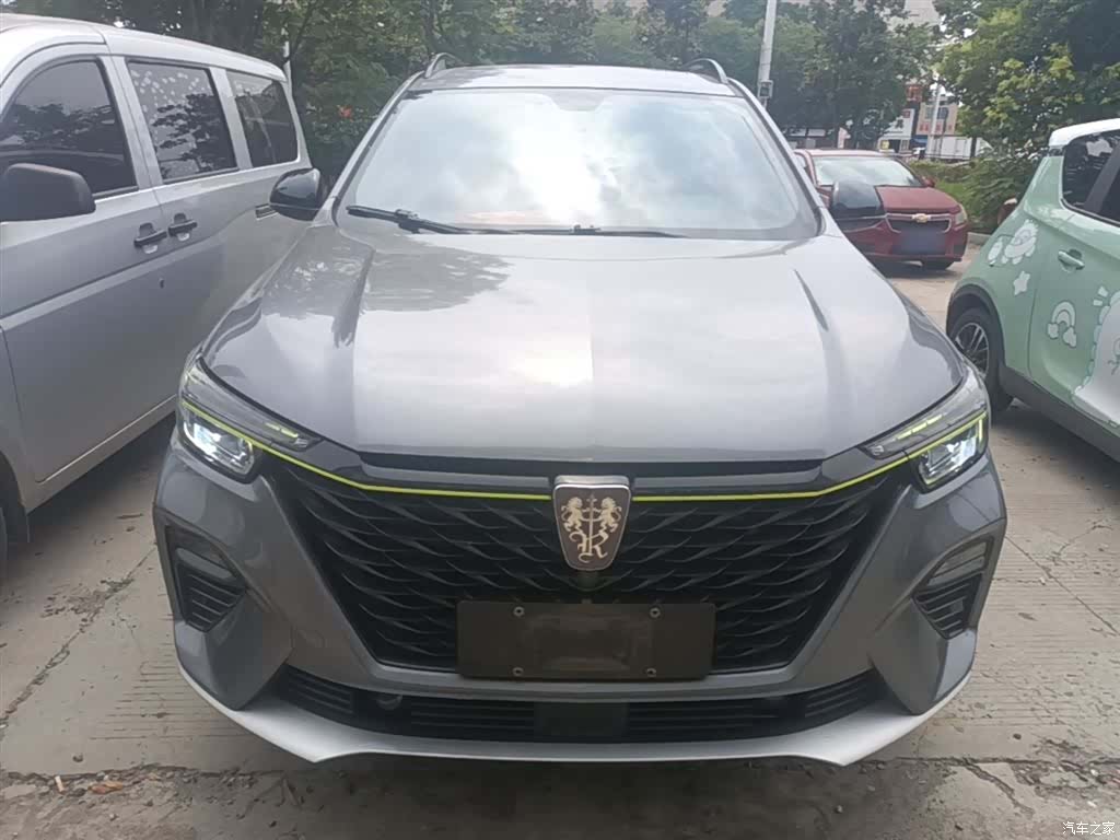 Roewe RX5, 2021 3