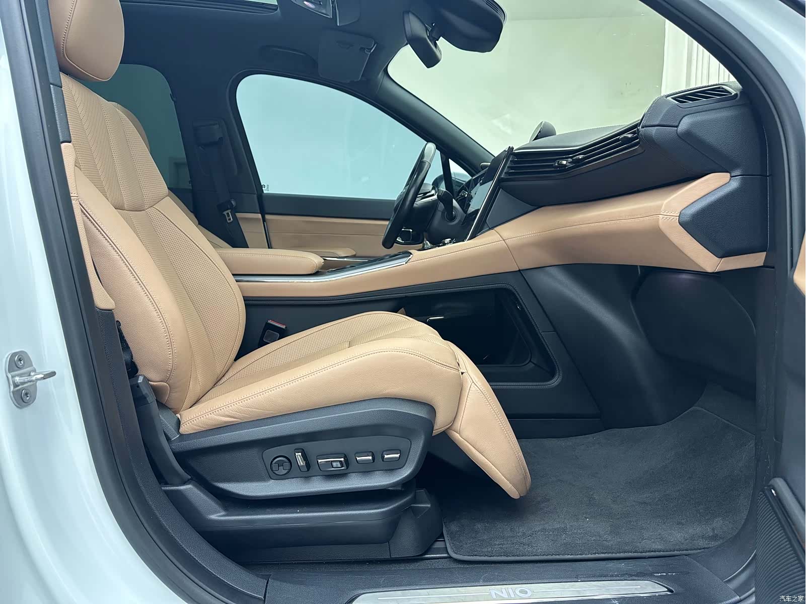 NIO ES8, 2022 11