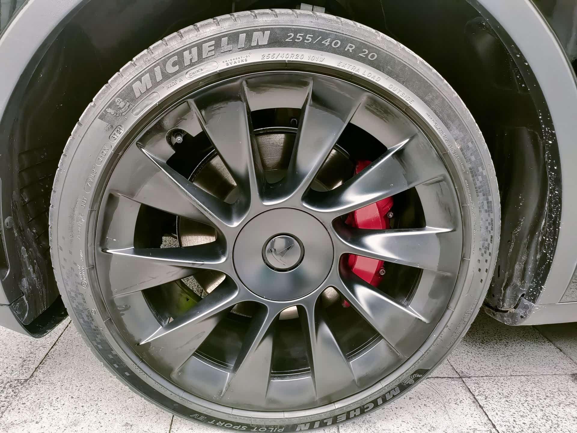 Tesla Model Y, 2022 30
