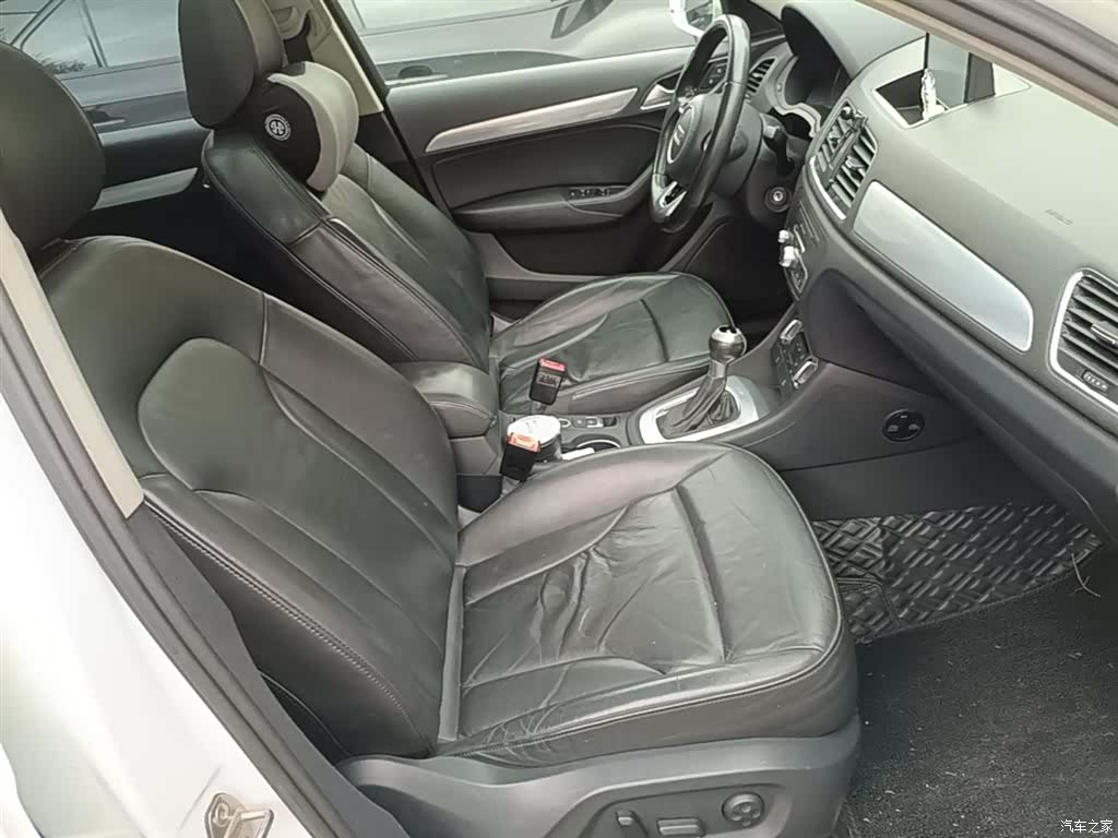 Audi Q3, 2015 25