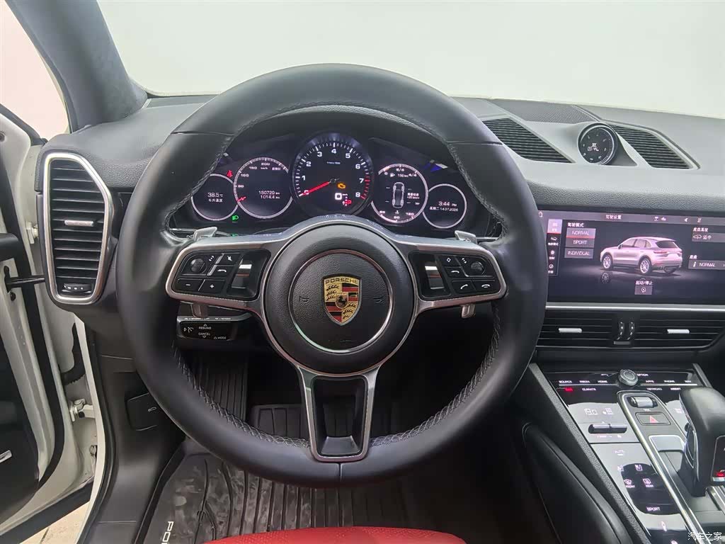 Porsche Cayenne, 2020 11