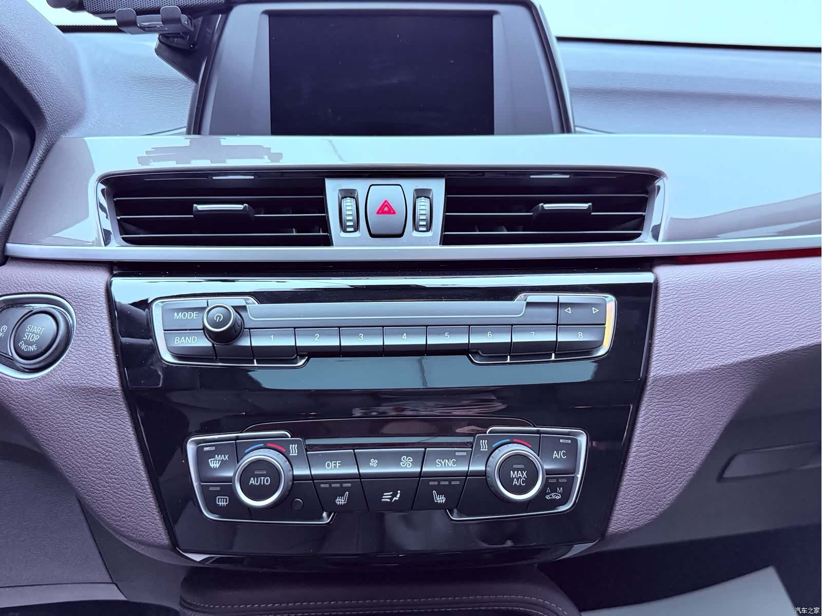 BMW X1, 2019 12