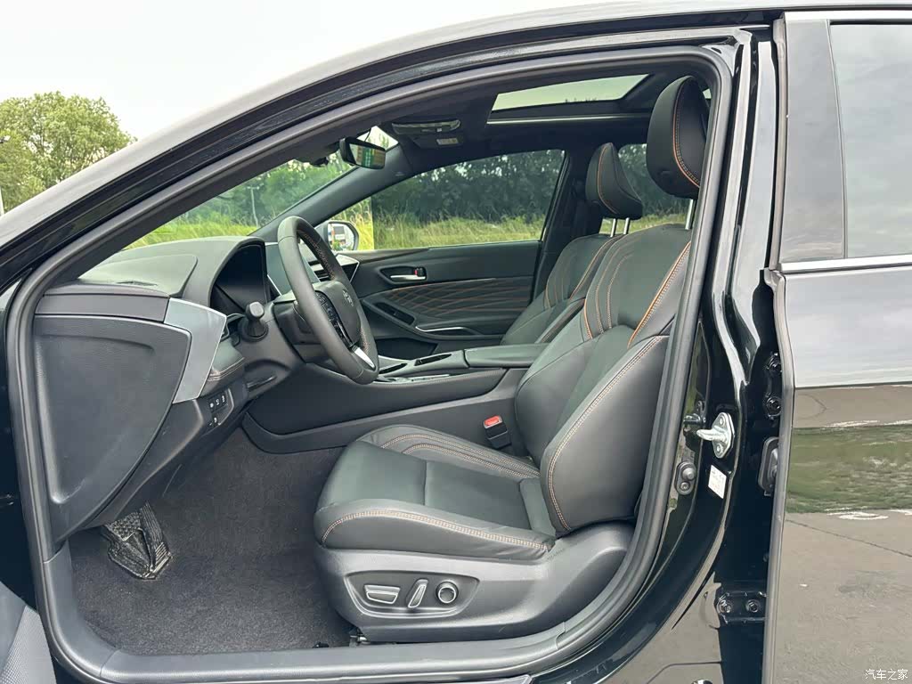 Toyota Avalon, 2024 8