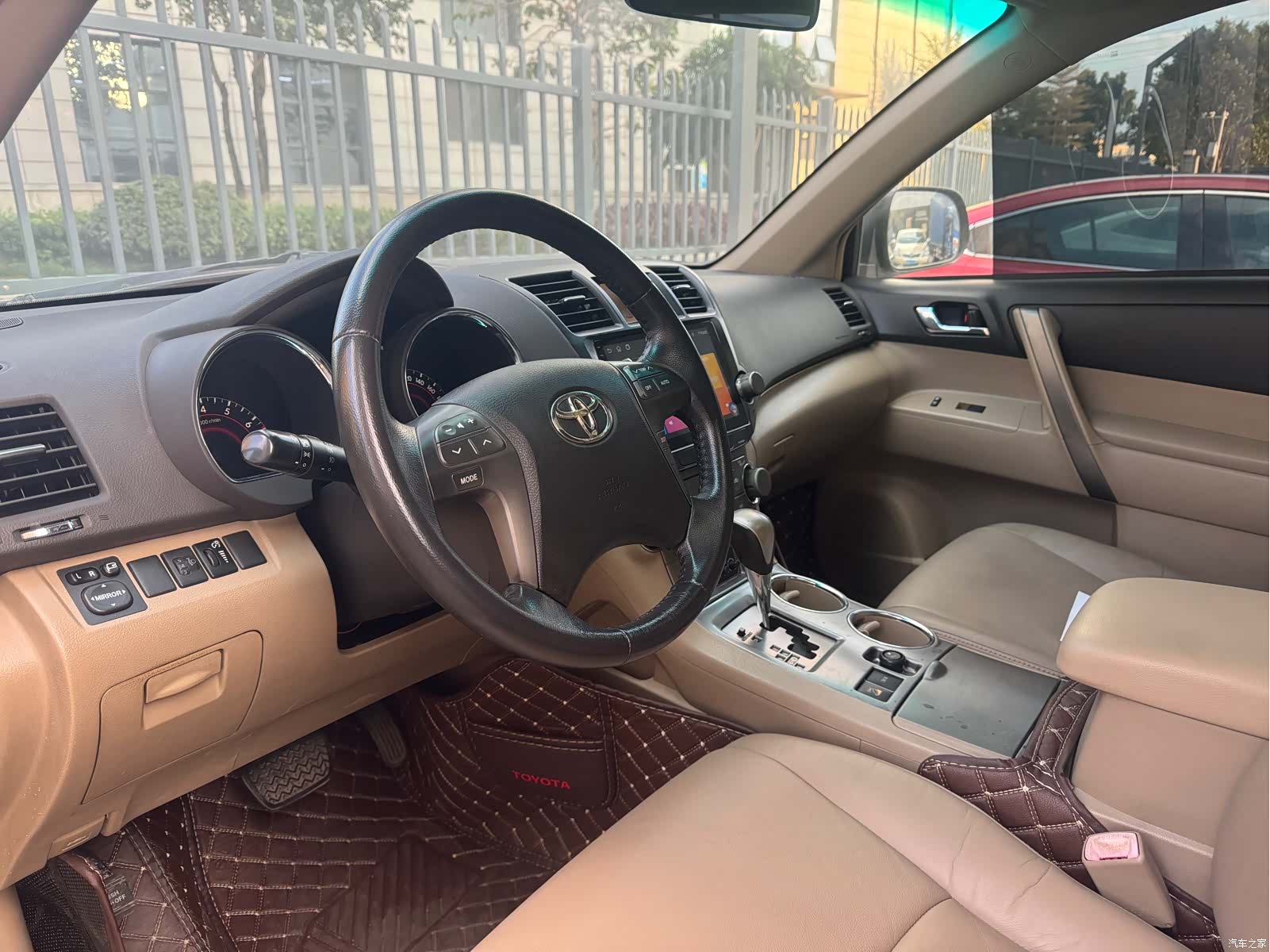 Toyota Highlander, 2010 8
