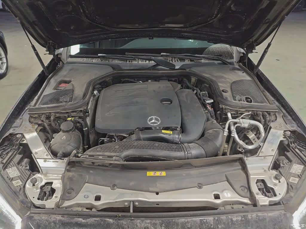 Mercedes-Benz E-Class, 2023 все фото