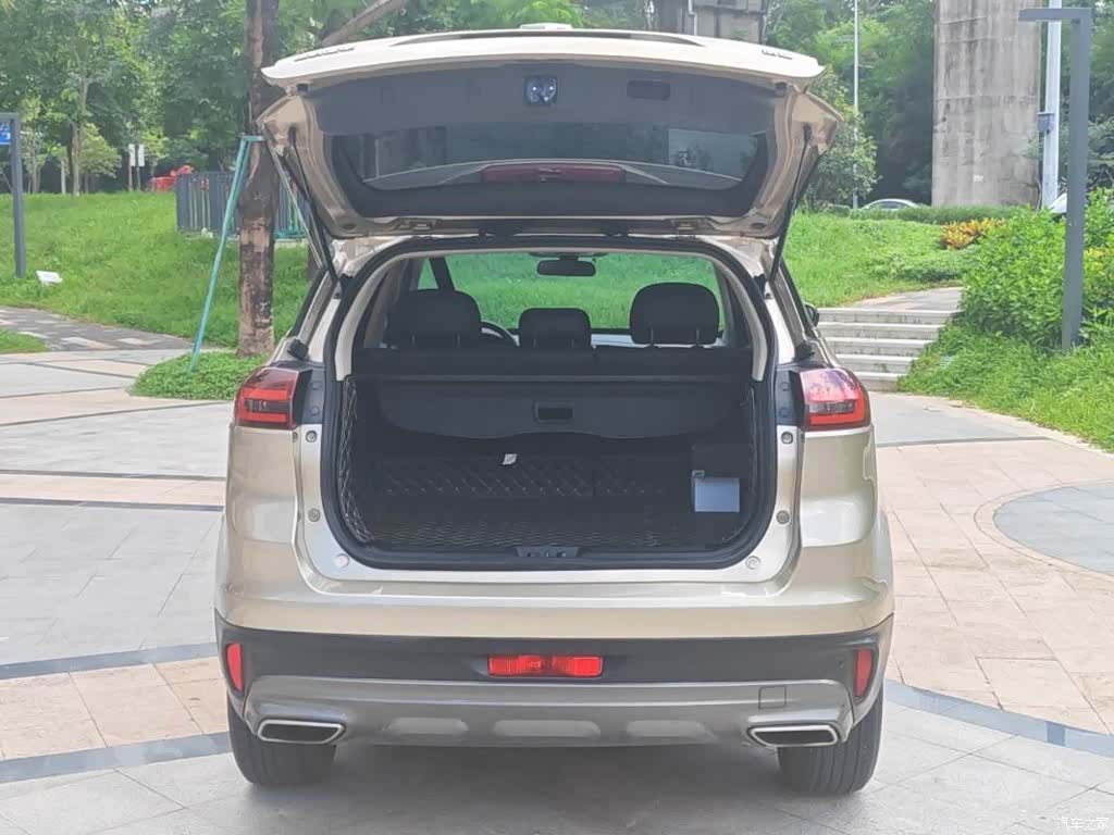 Geely Boyue, 2019 15