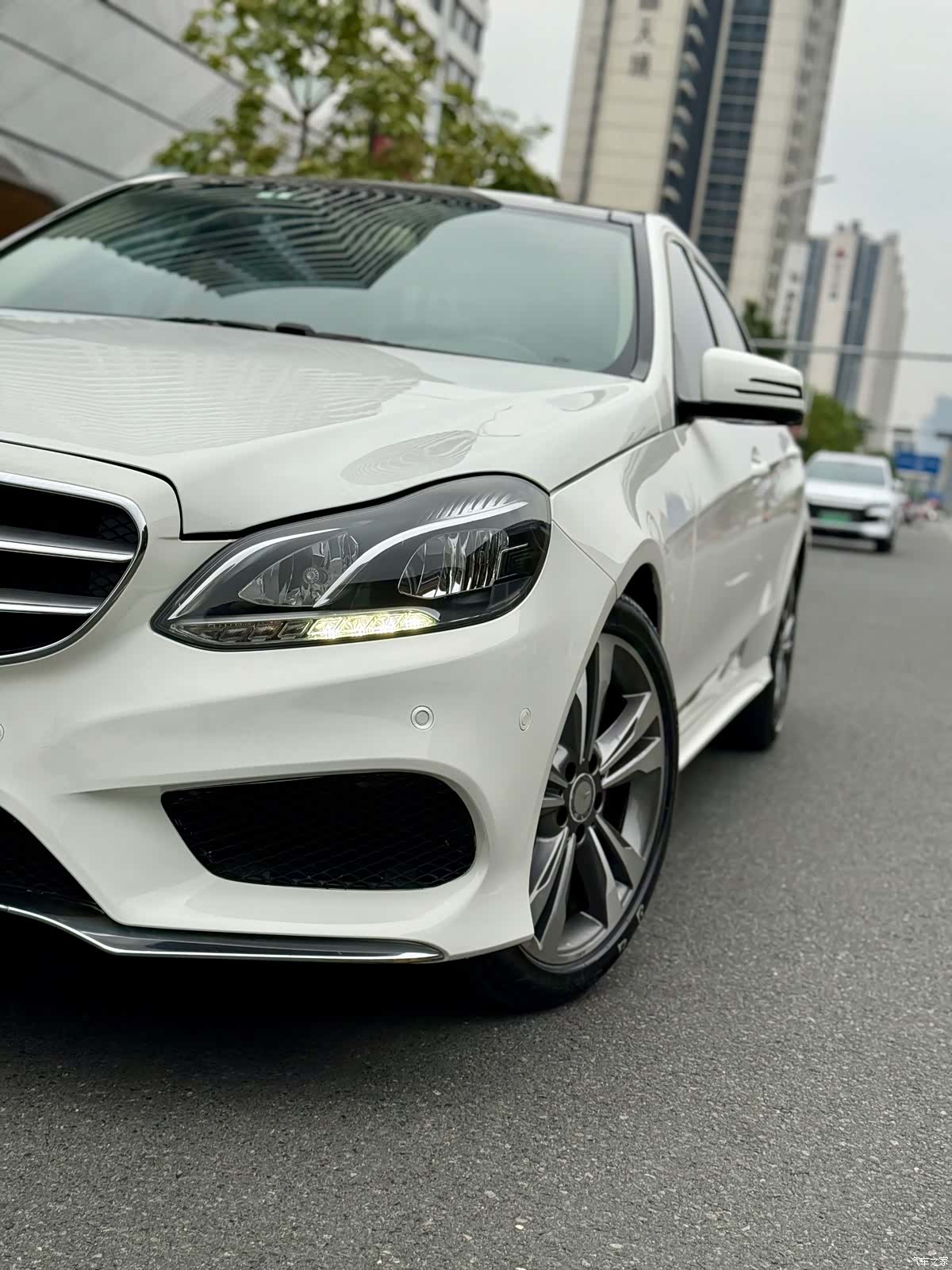 Mercedes-Benz E-Class, 2016 3