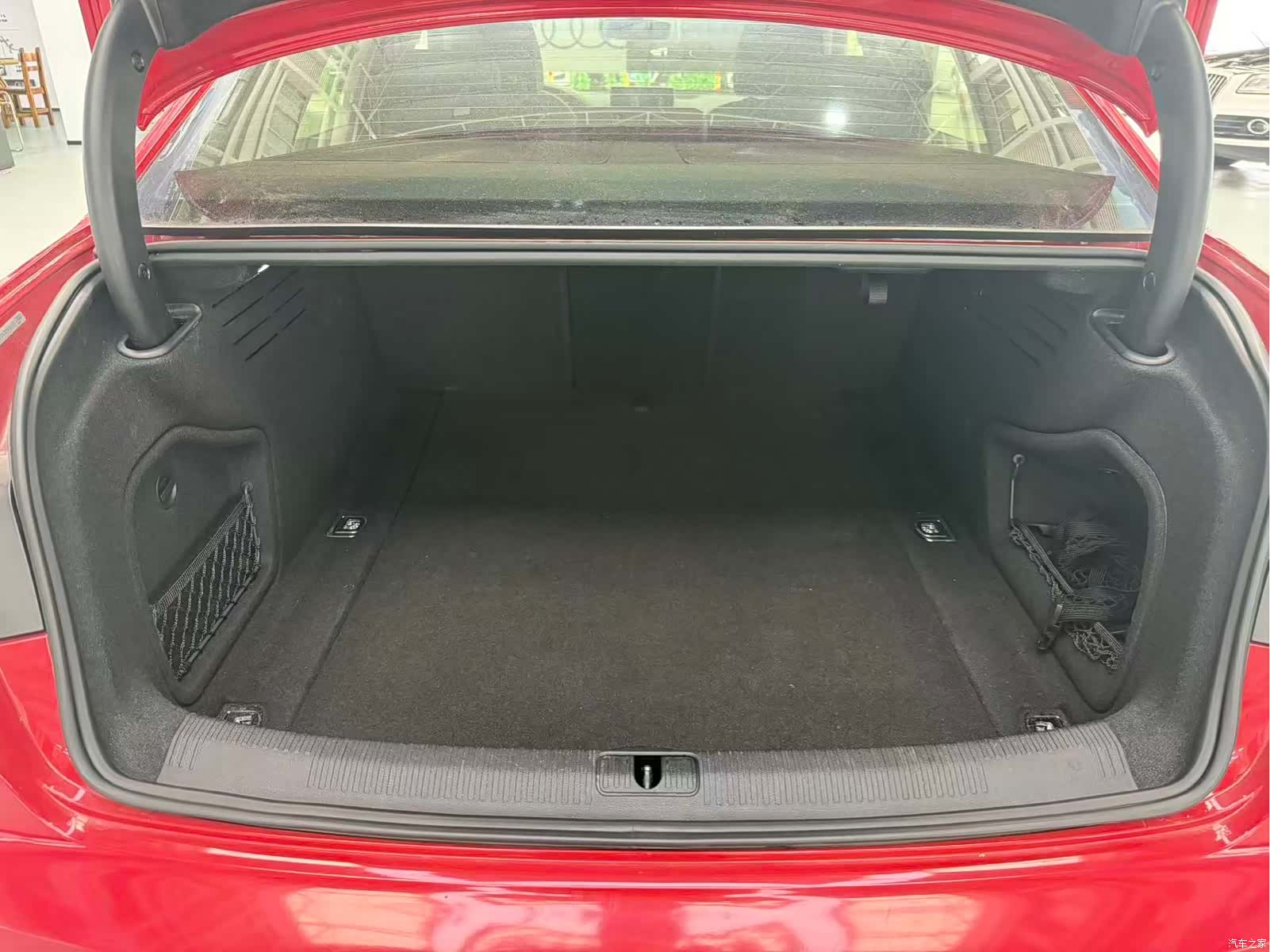 Audi A4L, 2020 18