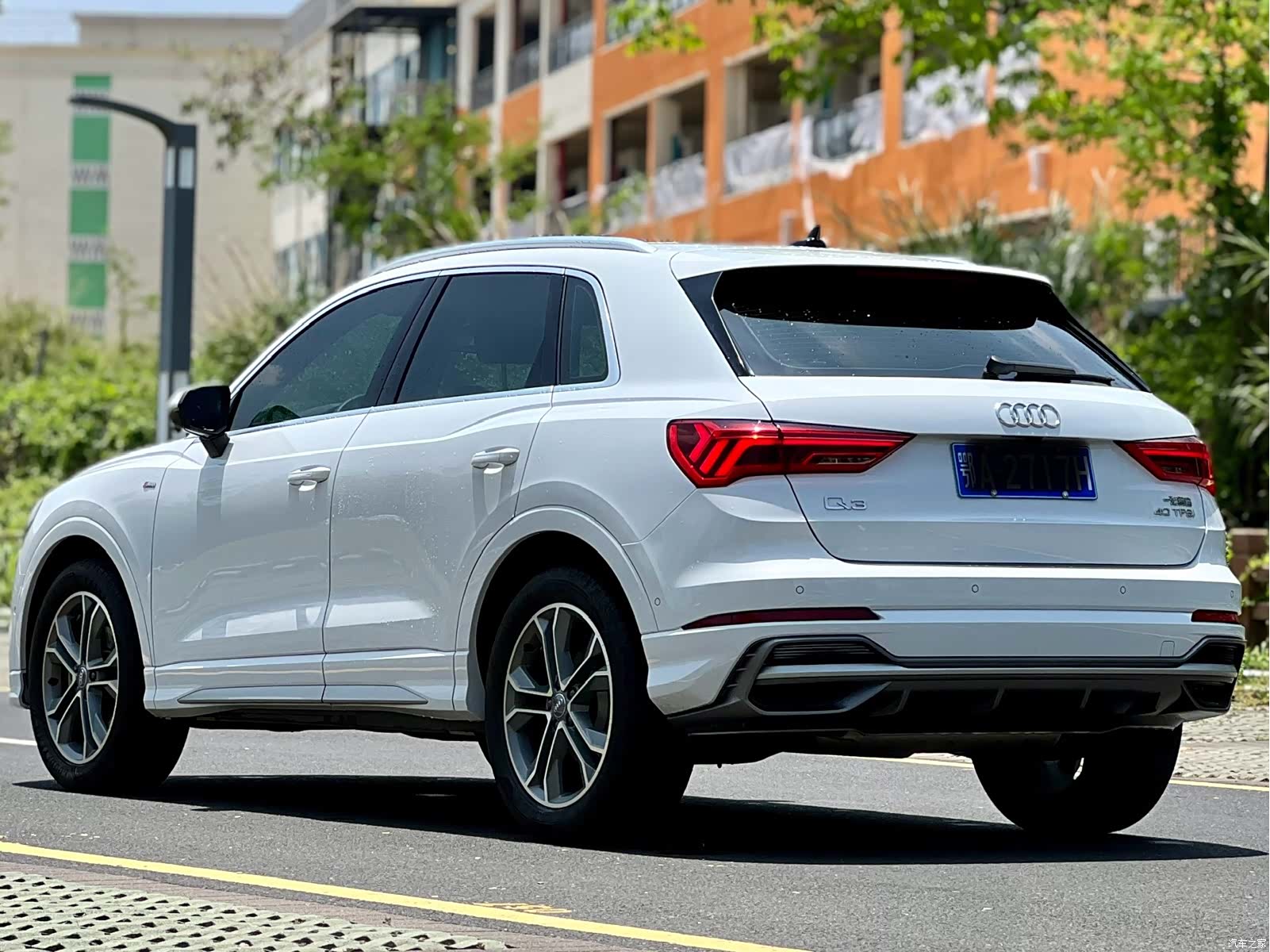 Audi Q3, 2021 3