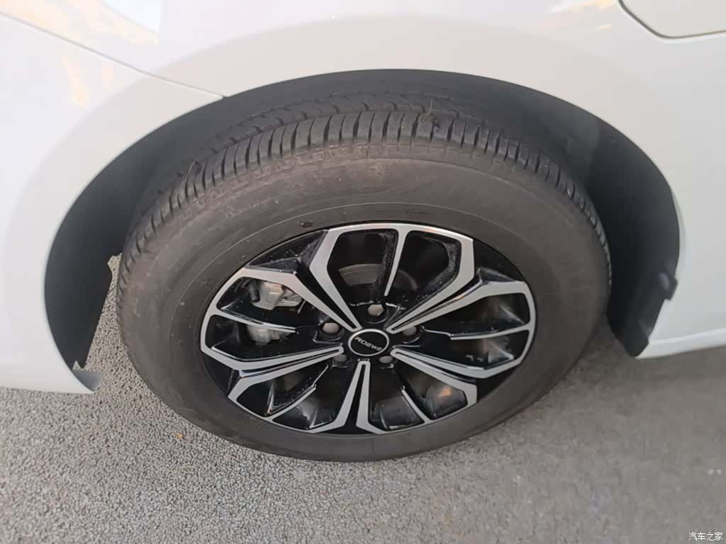 Roewe i6, 2026 23