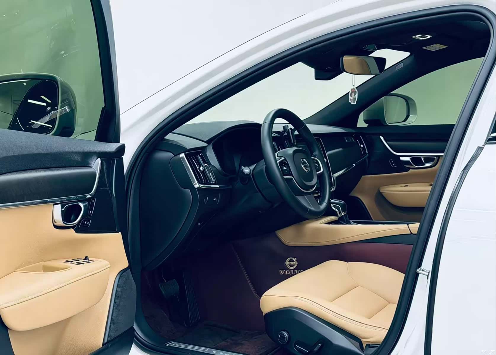 Volvo V90, 2018 9