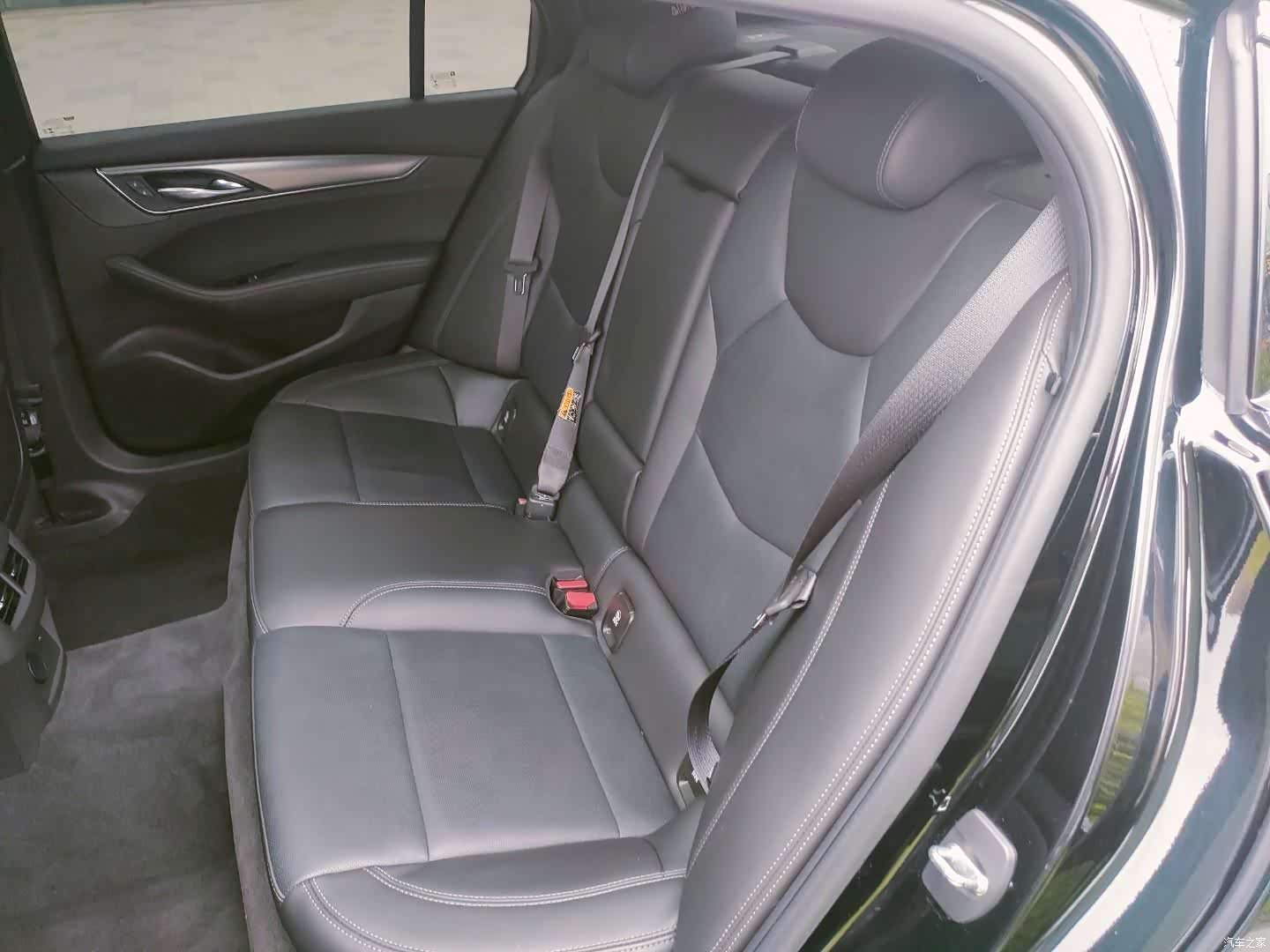 Cadillac CT5, 2024 22