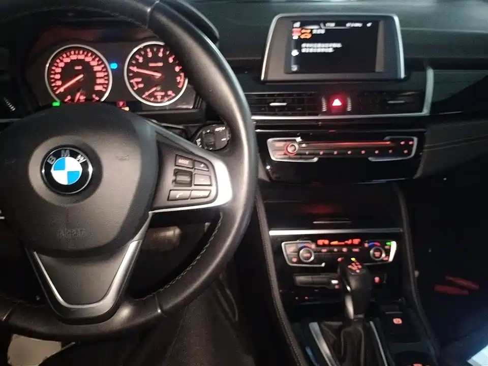 BMW 2 series station wagon