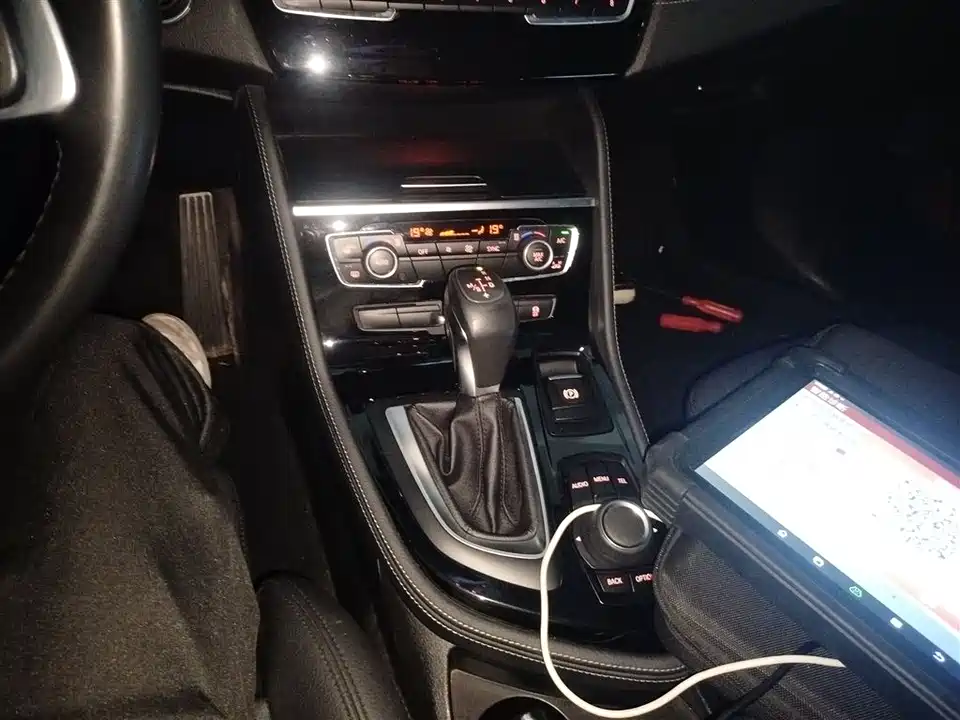 BMW 2 series station wagon