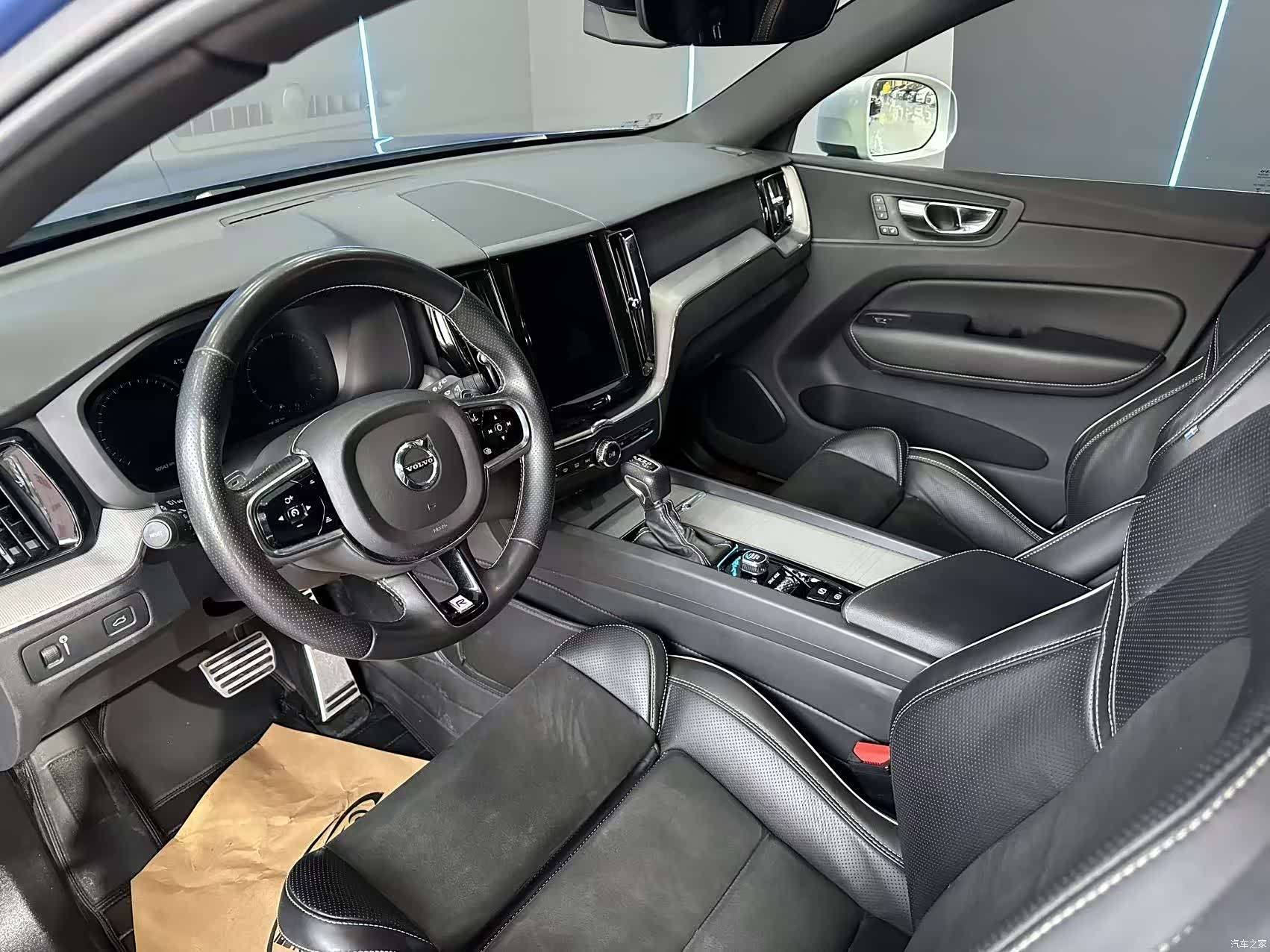Volvo XC60, 2019 11